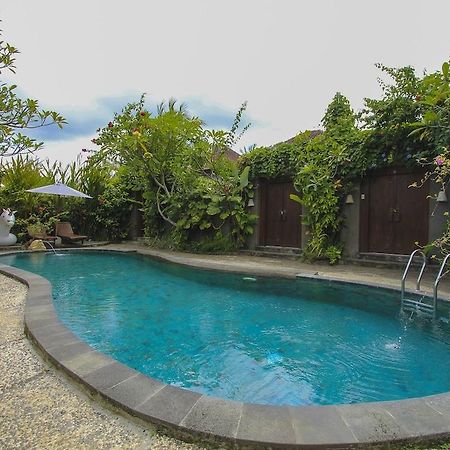 Ladera Villa Ubud Exteriör bild